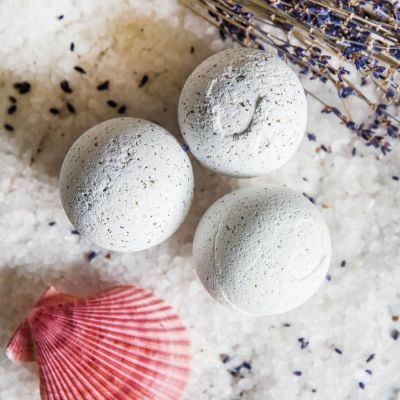ЛАВАНДОВАЯ БОМБОЧКА ДЛЯ ВАННЫ Мисс Ламинария